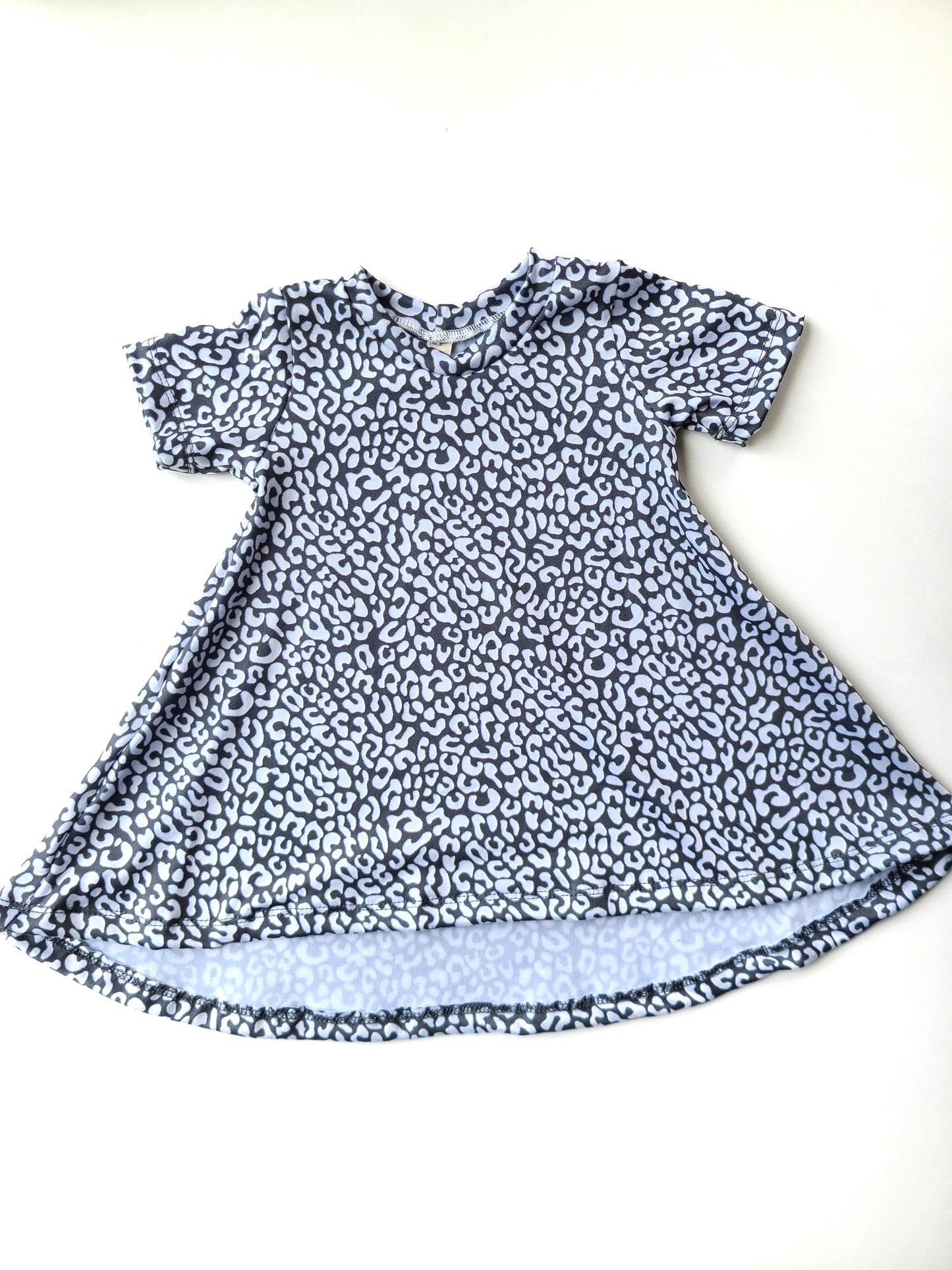 Basic Dress Gray Leopard