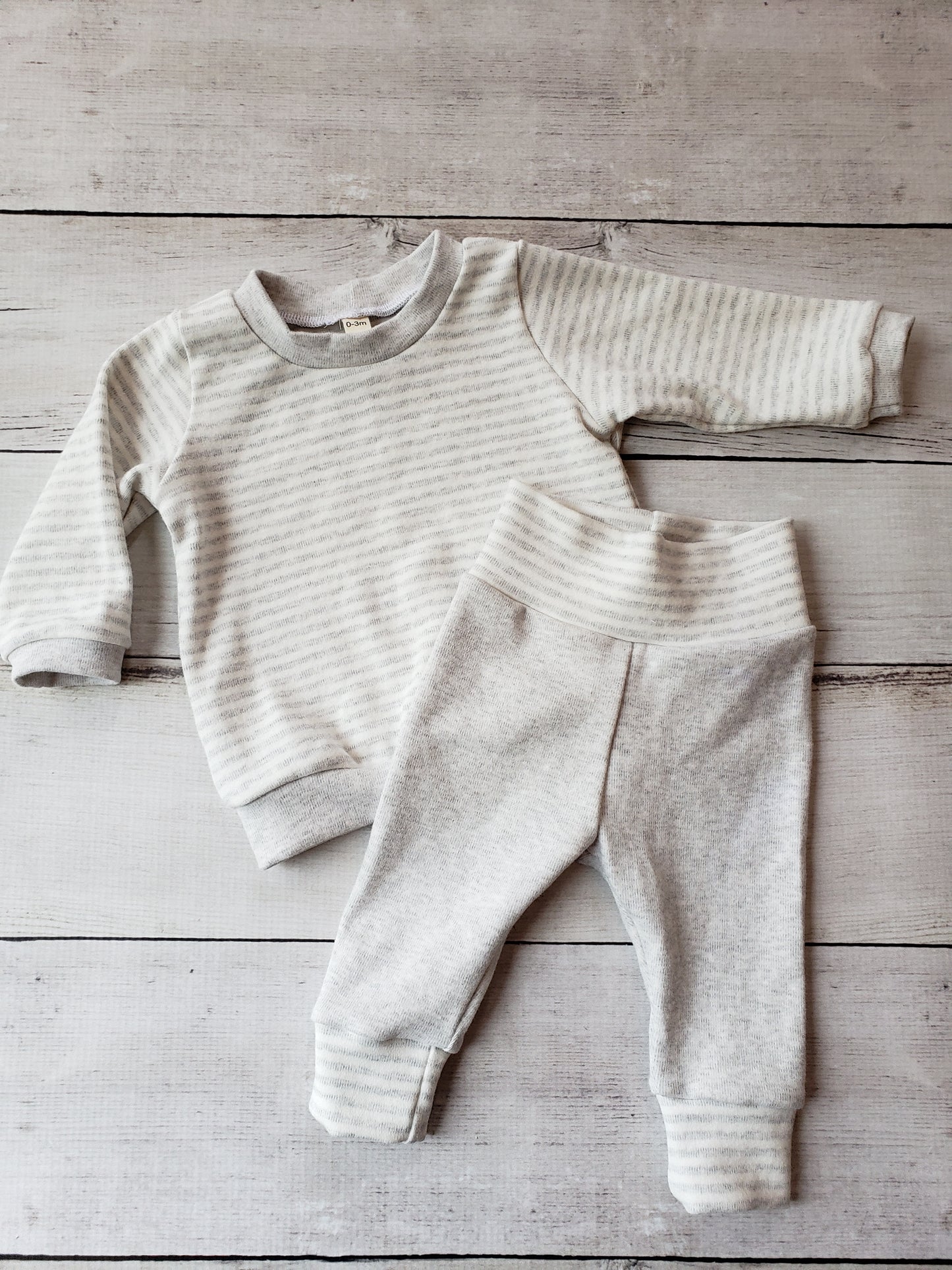 Gray Long Sleeve Tee and Leggings