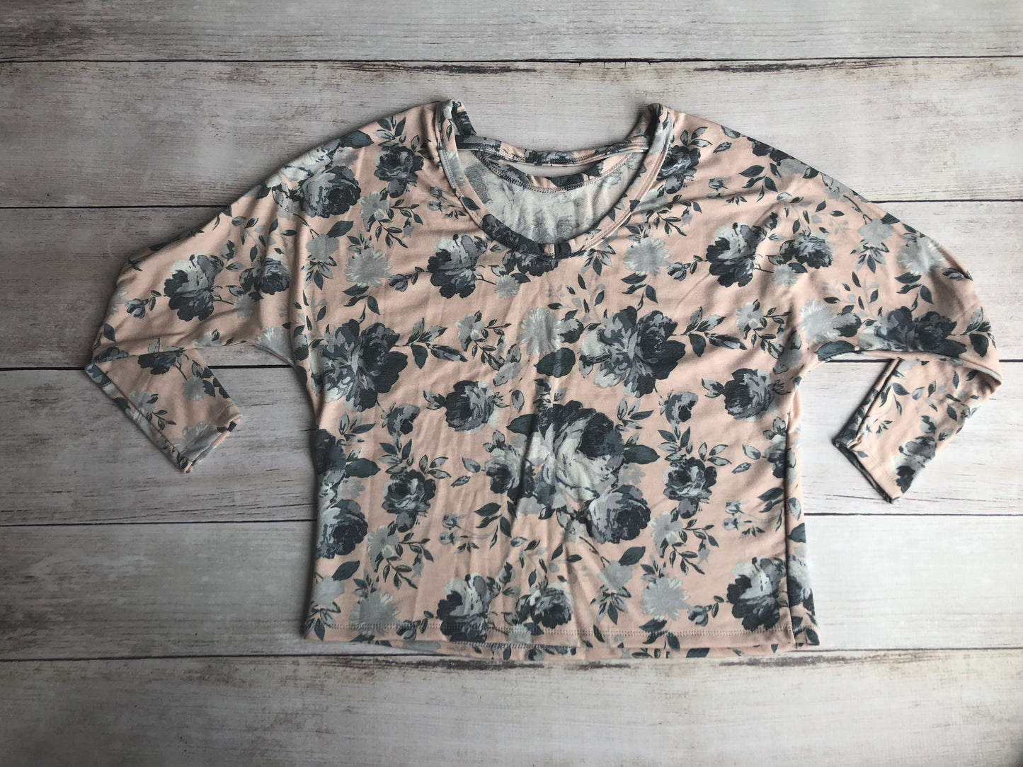 Peach & Gray Floral Dolman Sleeve Top